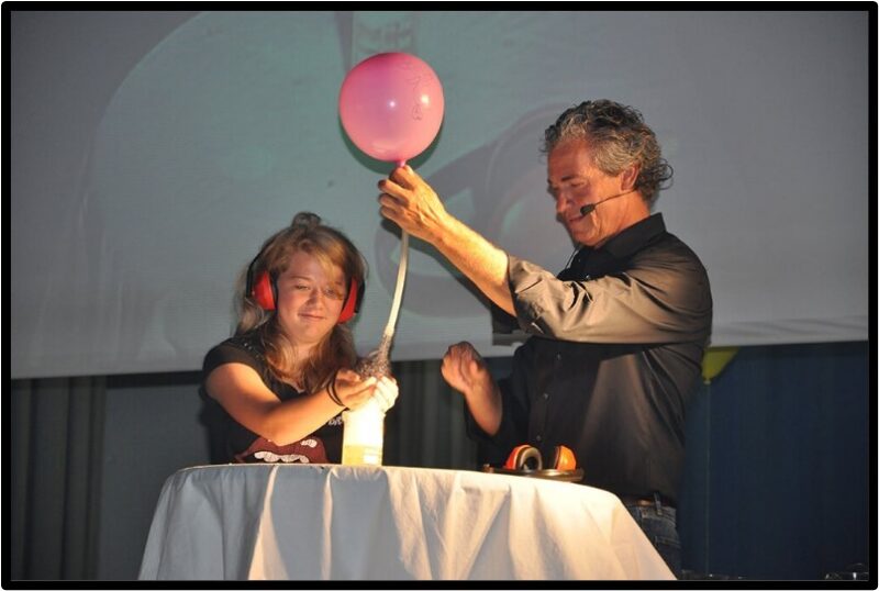 Bild-magic-science-800x538