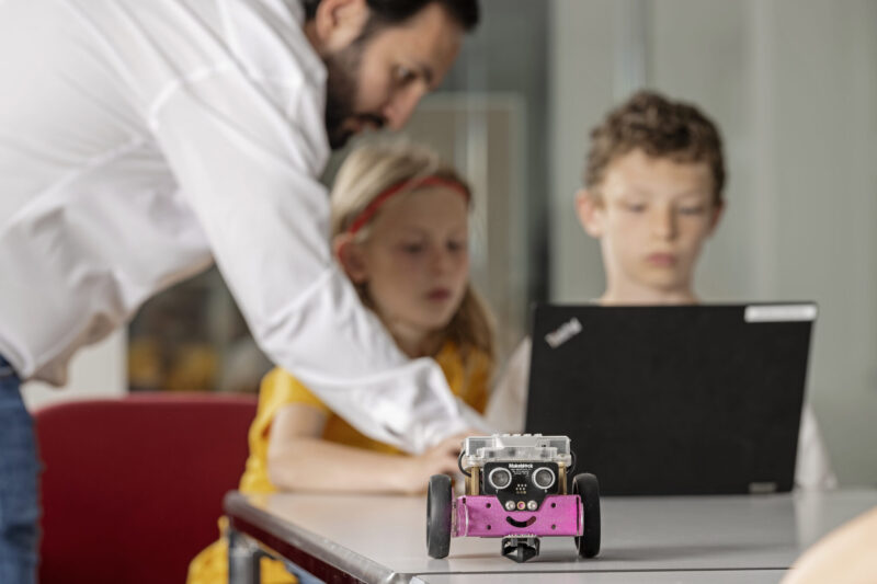 mBot_SM_P_05_0061-800x533